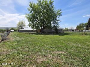 8812 Ahtanum Rd Property Photo 20
