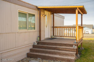 181 Schut Rd Property Photo 1