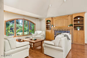 6801 Scenic Dr Property Photo 6