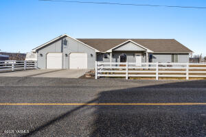 2908 La Framboise Rd Property Photo