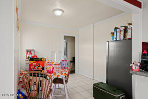 961 Lucy Ln Property Photo 9