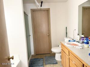 108 Darland Ave Property Photo 14