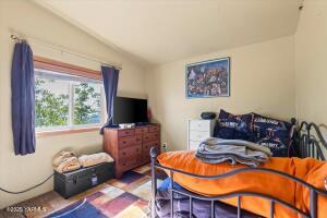 761 Point Dr Property Photo 16