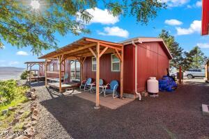 761 Point Dr Property Photo 22