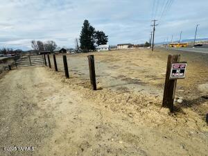 Nka Ward Rd Property Photo 2