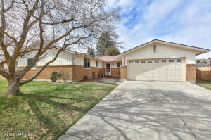 606 47th Ave Property Photo