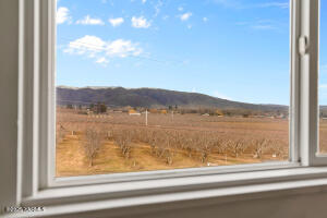 1555 Tieton Rd Property Photo 30