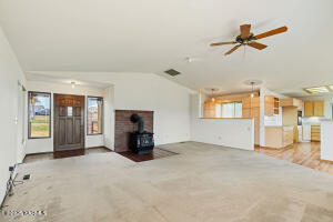271 Johnson Rd Property Photo 4