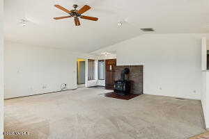 271 Johnson Rd Property Photo 5