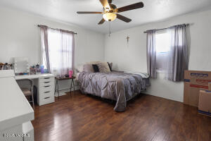 1124 8th Ave Property Photo 9