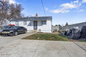 1124 8th Ave Property Photo 14