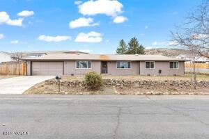 410 Lacey Ave Property Photo 1