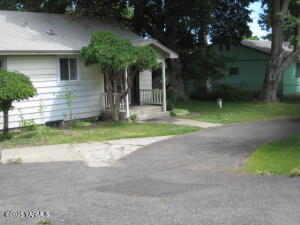 201 33rd St Property Photo 3