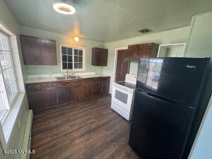 1703 Beaudry Rd Property Photo 6
