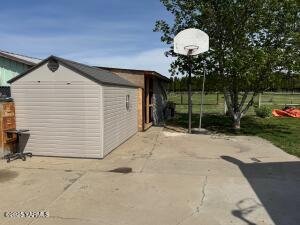 1703 Beaudry Rd Property Photo 12