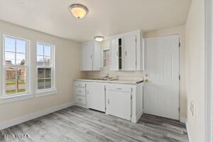 1015 8th Ave Property Photo 9