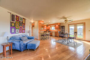360 Orchardvale Rd Property Photo 10