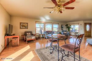 360 Orchardvale Rd Property Photo 12