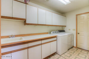 360 Orchardvale Rd Property Photo 33