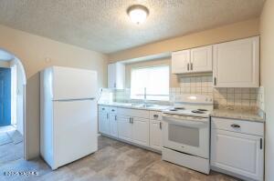 1910 7th Ave Property Photo 6