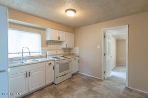 1910 7th Ave Property Photo 7