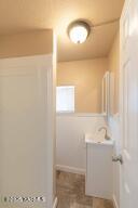 1910 7th Ave Property Photo 10