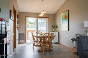 625 Crescent Ave Property Photo 11