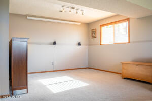 625 Crescent Ave Property Photo 37