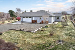 510 Baker Rd Property Photo 2