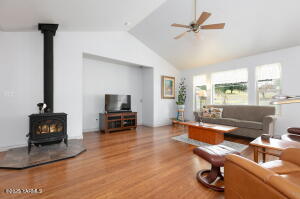 510 Baker Rd Property Photo 8