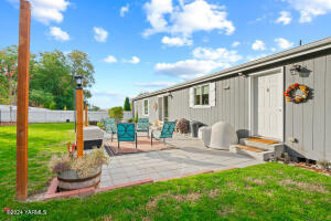 1521 Cutler Way Property Photo 28