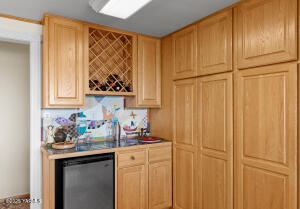 6416 Arrowhead Ave Property Photo 24