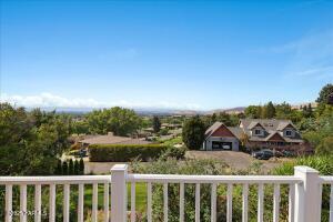 618 Country Club Dr Property Photo 12