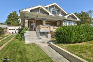 1517 Browne Ave Property Photo