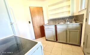 16324 91st Ave Property Photo 11
