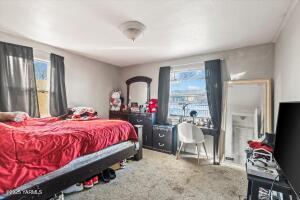 1208 Alder St Property Photo 9