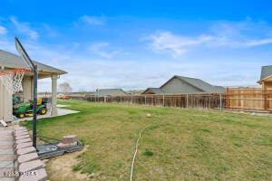 612 Edison Rd Property Photo 34