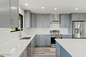 6805 Oliver Dr Property Photo 14
