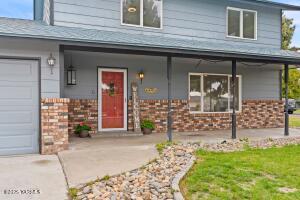 4603 Glenmoor Cir Property Photo 2