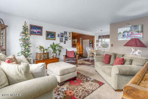 4302 Independence Rd Property Photo 6