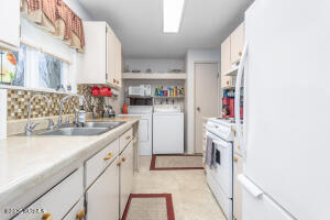 4302 Independence Rd Property Photo 10