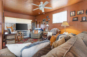4302 Independence Rd Property Photo 12