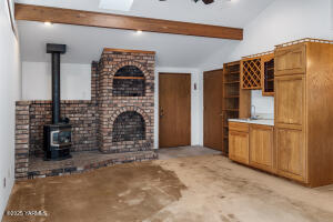 6520 Barge St Property Photo 7