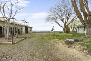 1738 Evans Rd Property Photo 33
