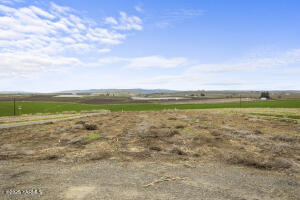 1738 Evans Rd Property Photo 40