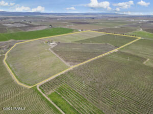 1738 Evans Rd Property Photo 41