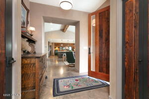 5005 Homesite Dr Property Photo 4