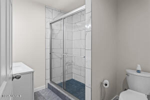 1105 70th Ave Property Photo 17