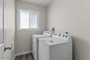 1105 70th Ave Property Photo 21