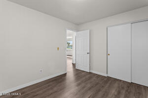 1105 70th Ave Property Photo 23